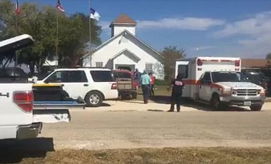 В церкви в Техасе застрелили 27 человек