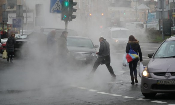 В Киеве приключились мощные прорывы трубы с горячей водой