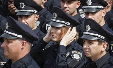 В полиции вкалывают почитай 22% баб - МВД