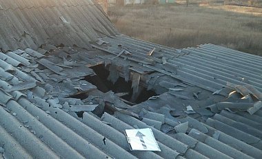 Жилые дома Марьинки обстреляли из 82-мм минометов