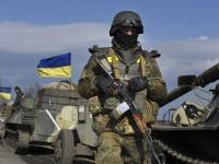 «Три микроавтобуса для нужд украинских бойцов передали наши патриоты-соотечественники из Португалии»