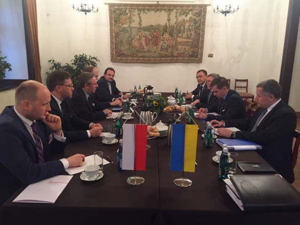 Елисеев обсудил в Кракове грядущий визит Дуды и саммит Восточного партнерства