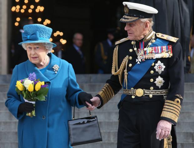 Елизавета II и Принц Филипп 70 лет вместе: как супругам удалось пронести любовь сквозь десятилетия