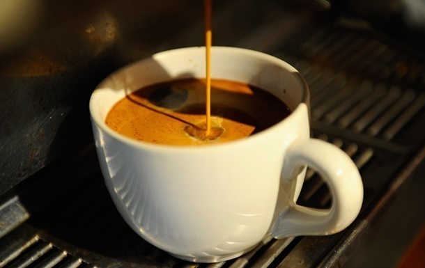 Ученые рассказали, какой кофе полезнее: горячий или холодный
