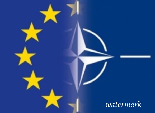КСУ начал рассмотрение конфигураций в Конституцию условно интеграции в ЕС и НАТО