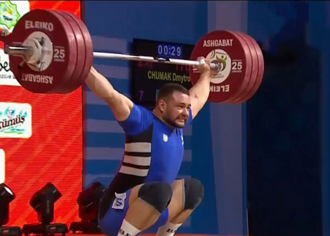 Дмитрий Чумак – серебряный призер ЧМ по тяжелой атлетике