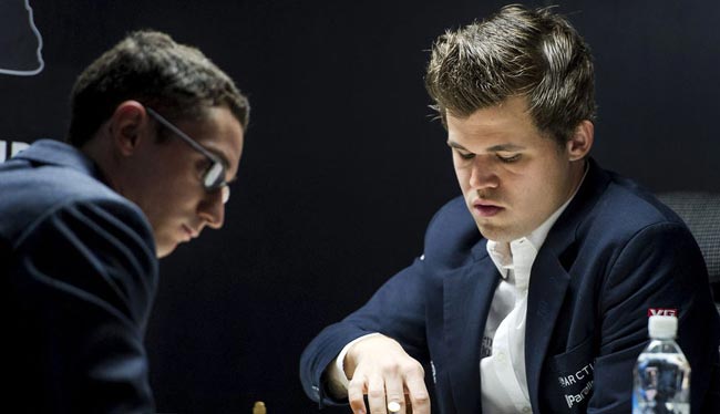 Карлсен и Каруана в третий раз сыграли вничью в матче за шахматную корону