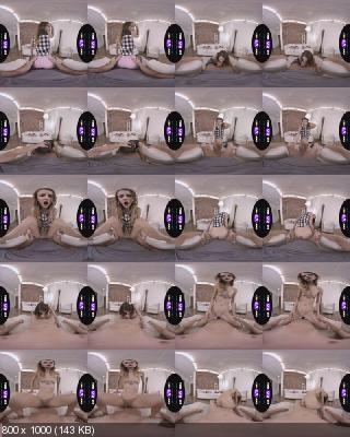 TmwVRnet: Adelle (Sweetie takes dick into her own hands / 11.11.2018) [Oculus | SideBySide]